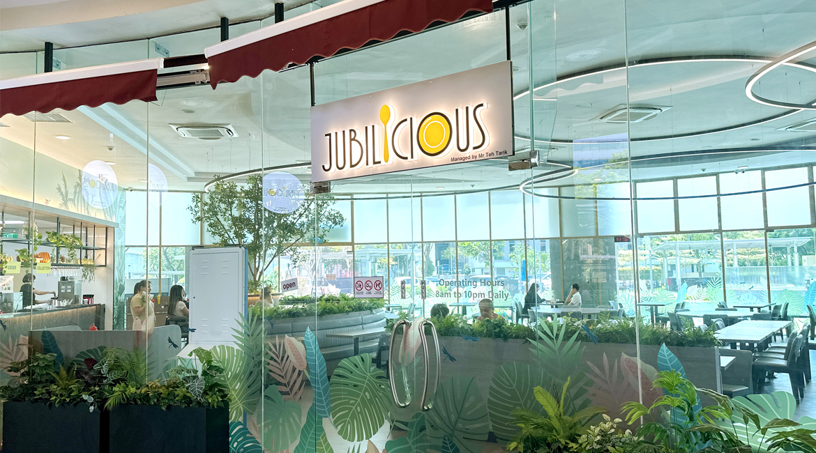 Jubilicious Exterior